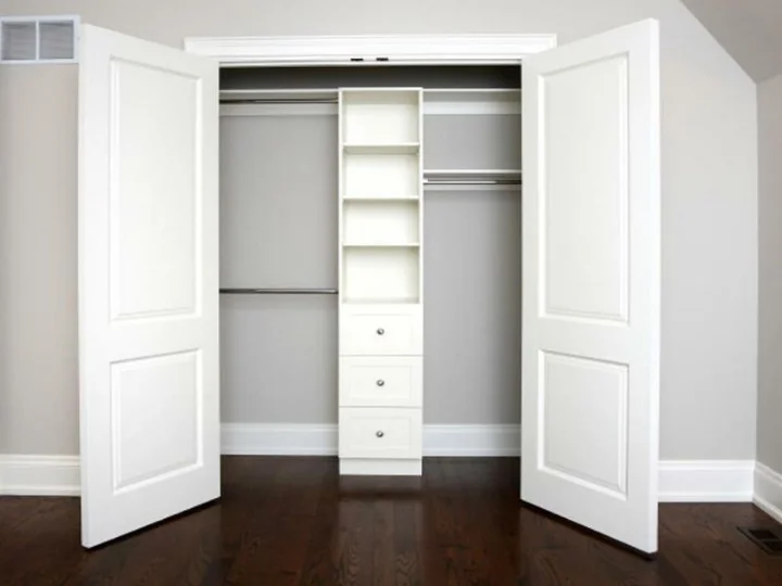 PPT Best Wardrobe in Melbourne PowerPoint Presentation, free download